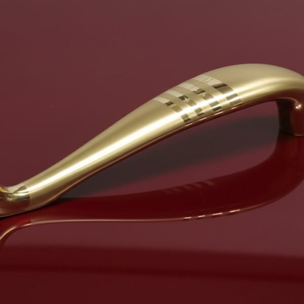 HANDLE 8 INCH COBRA MG SG  (50 - 108) (H5580)