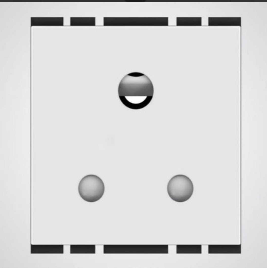 S. NO. 2735YG8391 SOCKET AC2236 6A 3PIN GL (YG8391) - Image 1