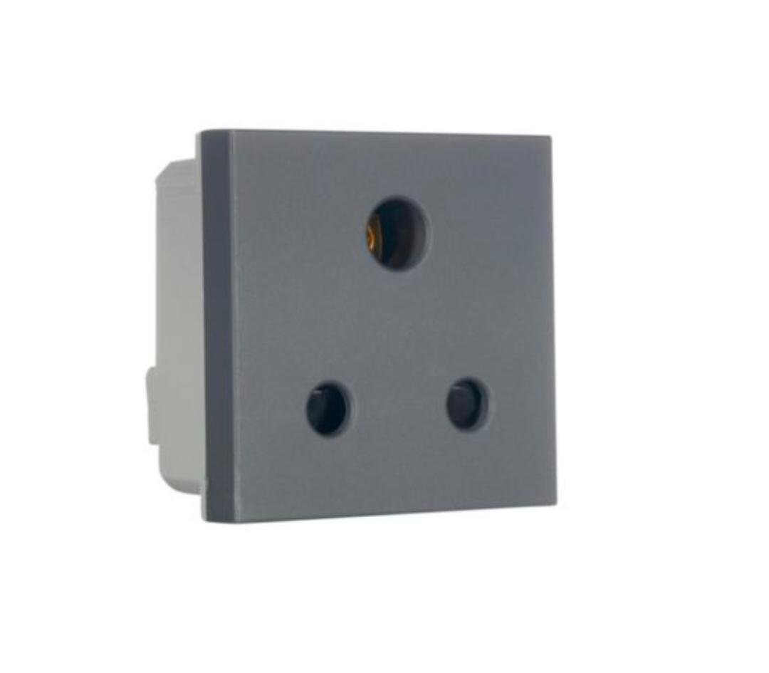 S. No. 3163yl1713 LYNCUS 677435 6A SOCKET GR (YL1713) - Image 1